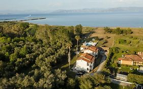 Parakladi Seaside Retreat
