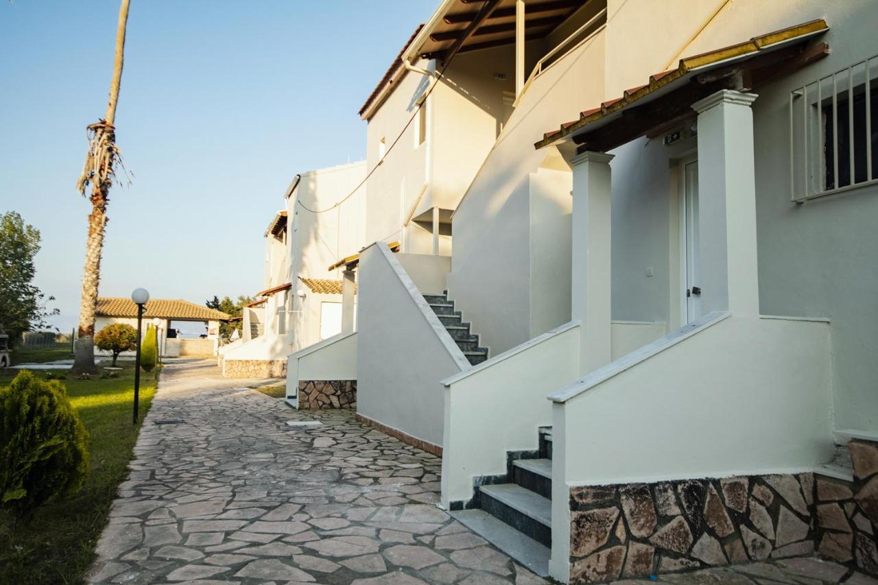 Parakladi Seaside Retreat Μελίκια Εξωτερικό φωτογραφία